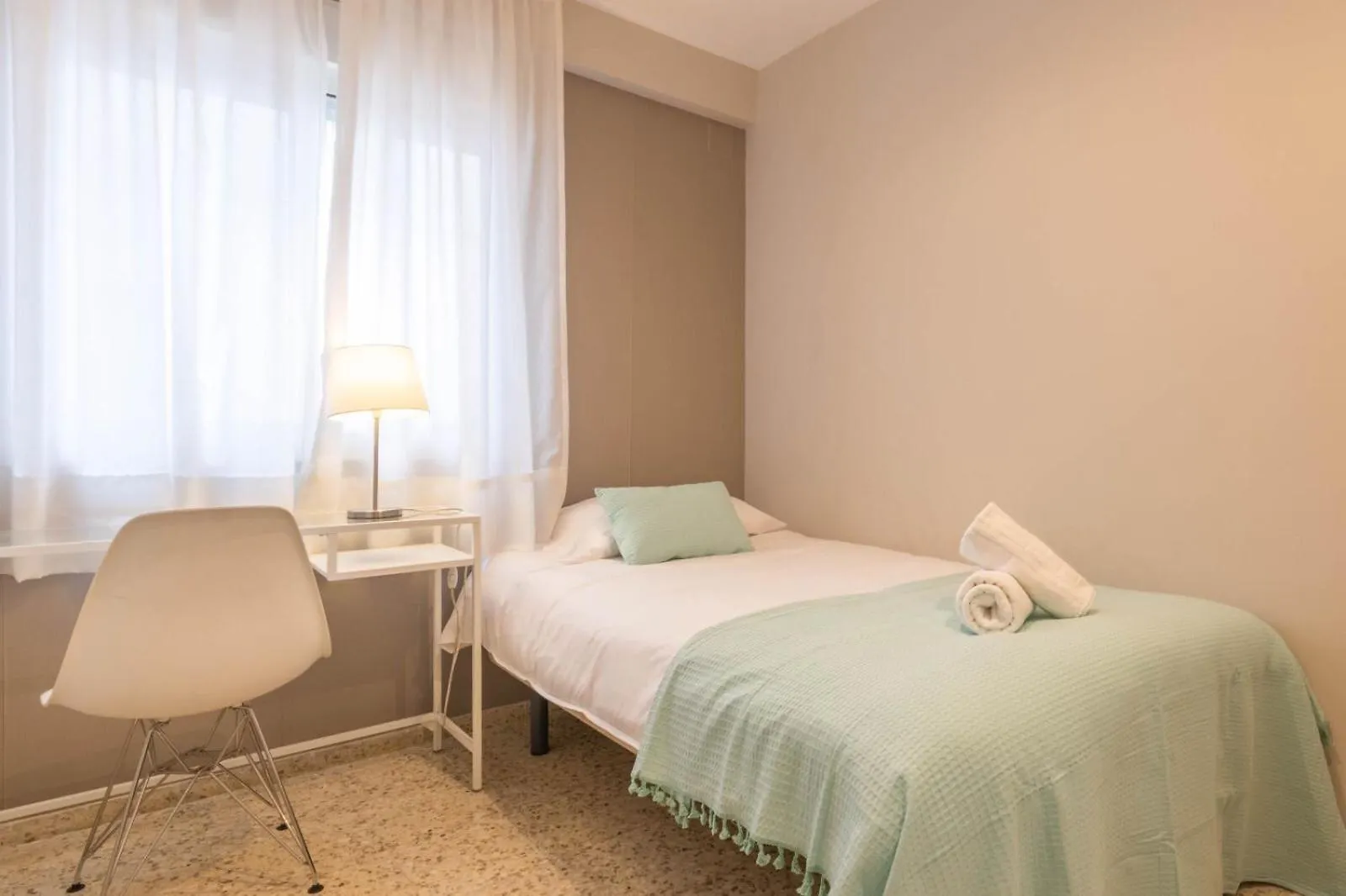 Unika Homes Castellar Seville 0*,  Spain
