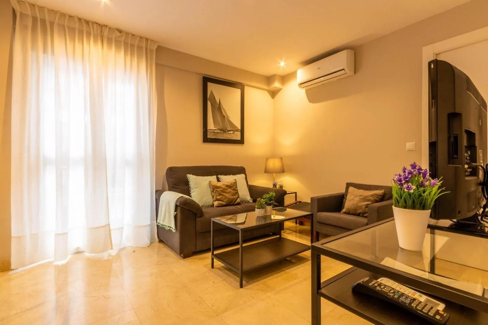 Unika Homes Castellar Seville Apartment