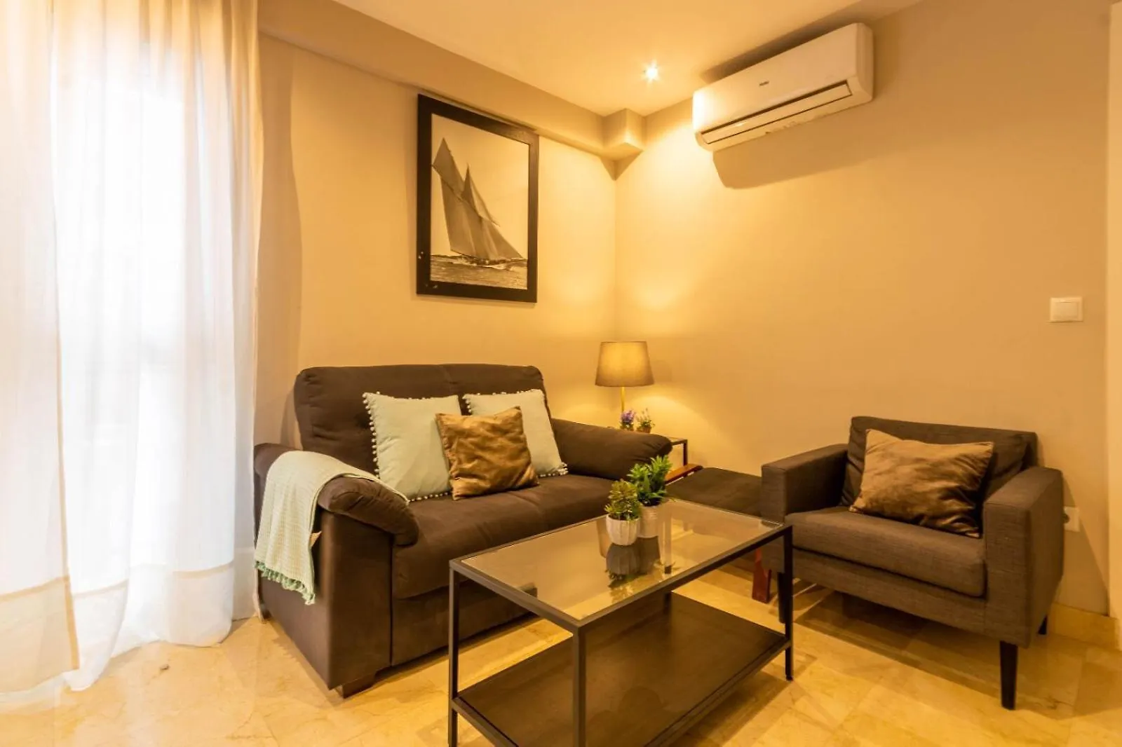 Apartment Unika Homes Castellar Seville Spain